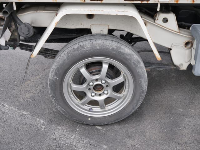 2002 Daihatsu Hijet JDM car for sale — photo 22 of 25