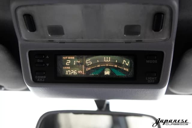 1996 Toyota Hilux Surf JDM car for sale — photo 11 of 25