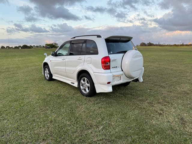 2000 Toyota RAV4 JDM car for sale — photo 3 of 25