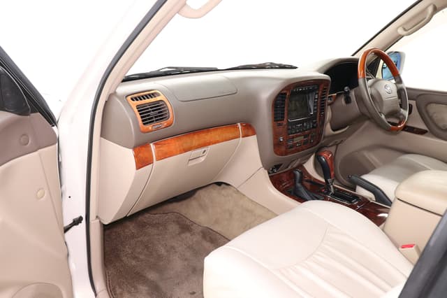 2000 Toyota Land Cruiser JDM car for sale — photo 14 of 25