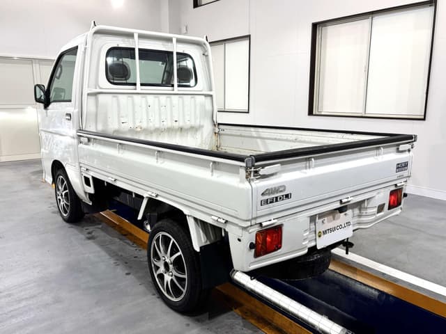 2000 Daihatsu Hijet JDM car for sale — photo 4 of 25