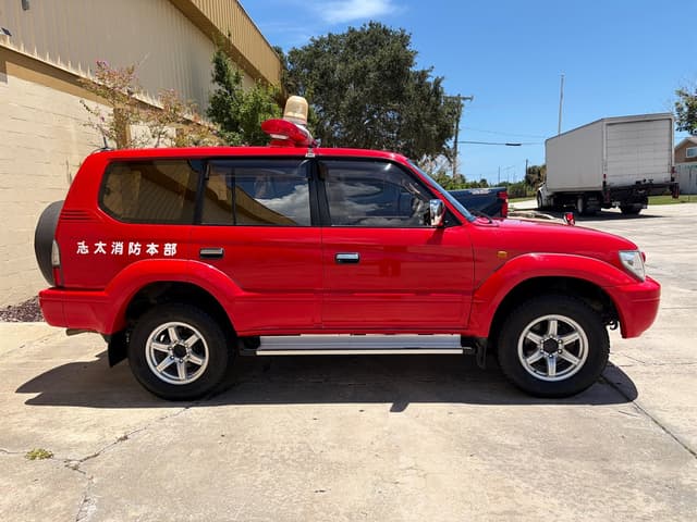 2000 Toyota Land Cruiser Prado JDM car for sale — photo 9 of 18