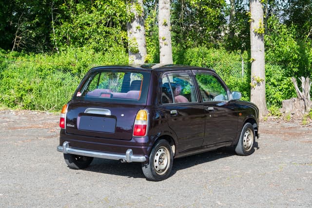 2000 Daihatsu Mira JDM car for sale — photo 6 of 10
