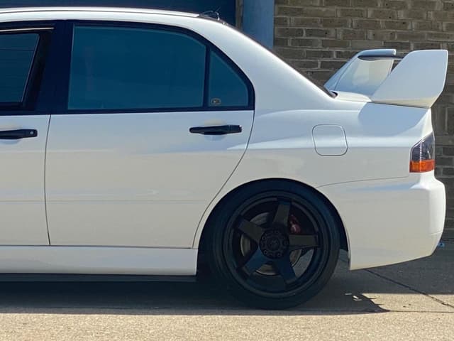 2005 Mitsubishi Lancer Evolution JDM car for sale — photo 9 of 25