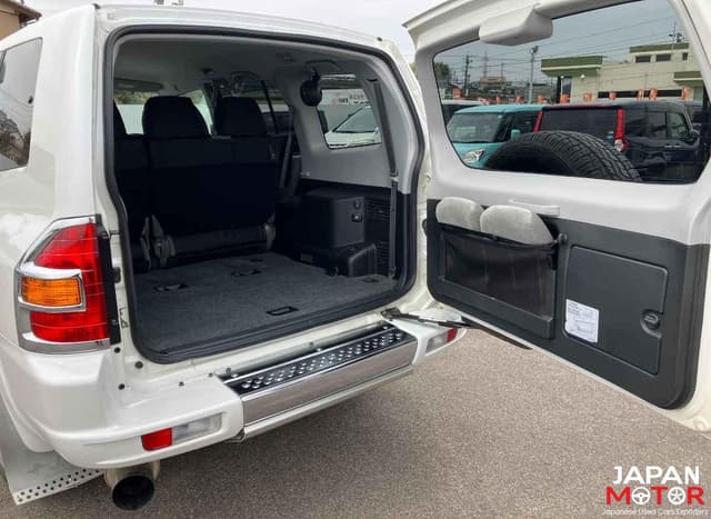 2000 Mitsubishi Pajero JDM car for sale — photo 7 of 19