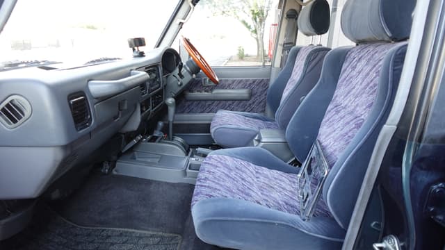 1994 Toyota Land Cruiser Prado JDM car for sale — photo 16 of 18