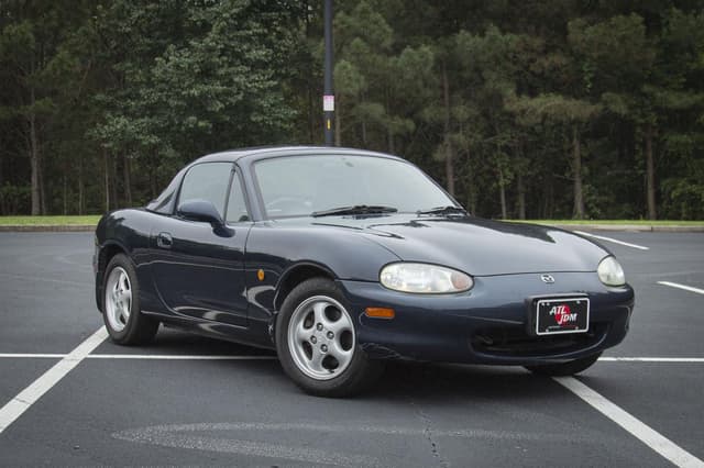 1999 Mazda Roadster (Eunos Roadster / MX-5) JDM car for sale — photo 2 of 14