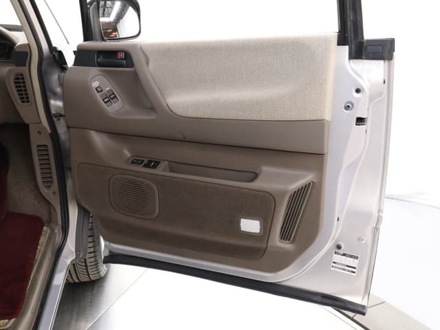 1993 Toyota Estima JDM car for sale — photo 24 of 25