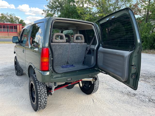 1998 Suzuki Jimny JDM car for sale — photo 5 of 11