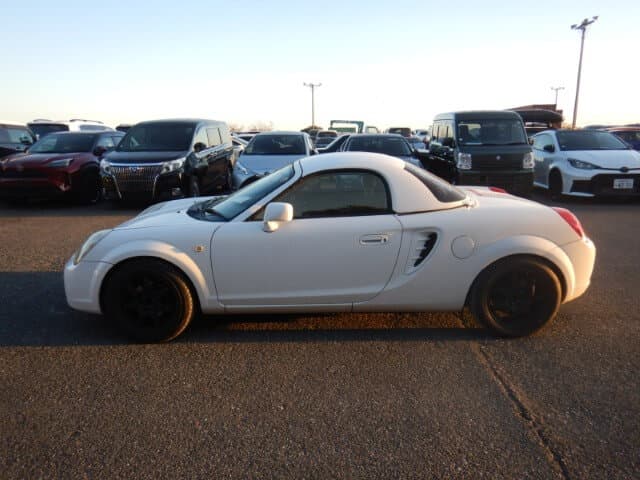 2005 Toyota MR2 JDM car for sale — photo 4 of 9