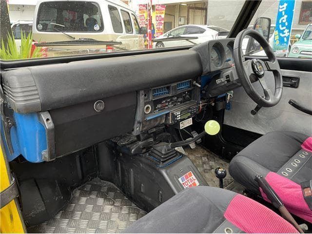 1981 Suzuki Jimny JDM car for sale — photo 21 of 24