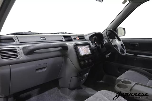 1996 Honda CR-V JDM car for sale — photo 9 of 25