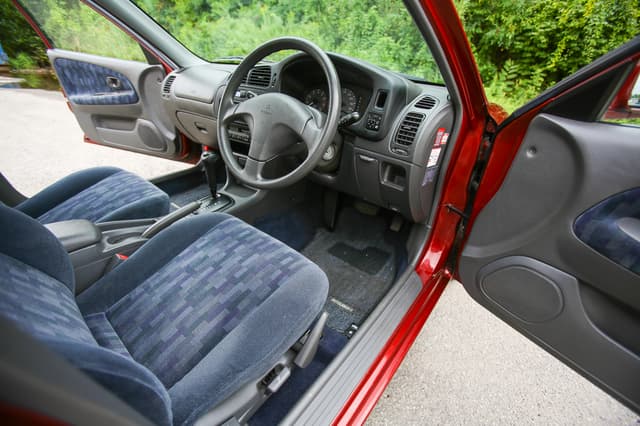 1996 Mitsubishi Lancer JDM car for sale — photo 12 of 25