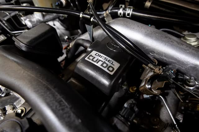 1997 Toyota Hilux Surf JDM car for sale — photo 23 of 25