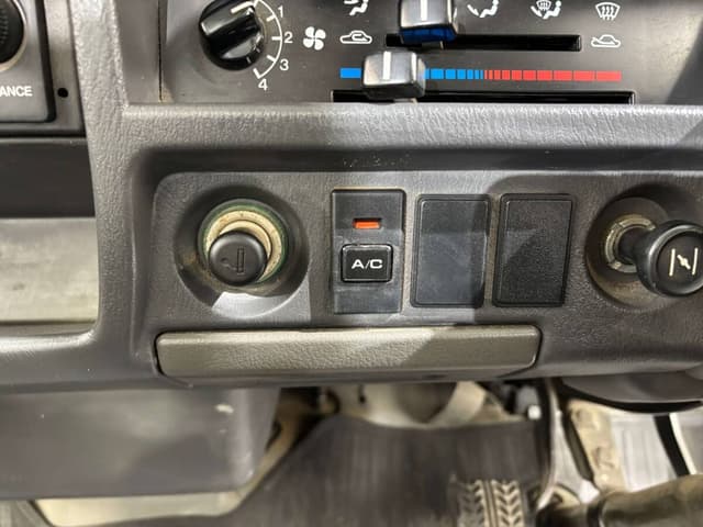 1998 Nissan Vanette JDM car for sale — photo 11 of 23
