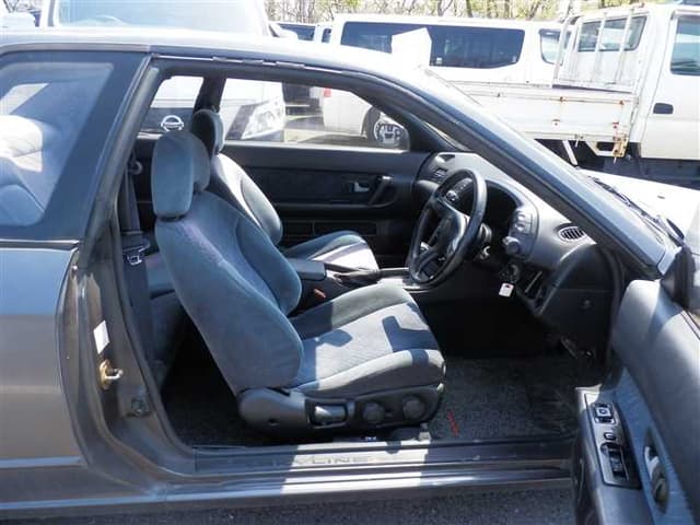 1993 Nissan Skyline JDM car for sale — photo 10 of 25