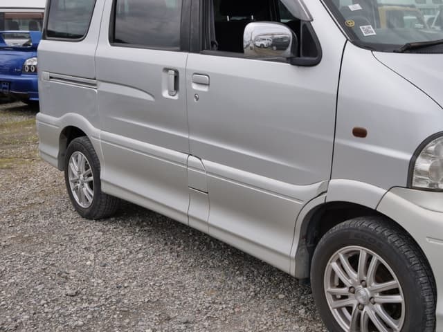 2001 Daihatsu Atrai JDM car for sale — photo 10 of 25