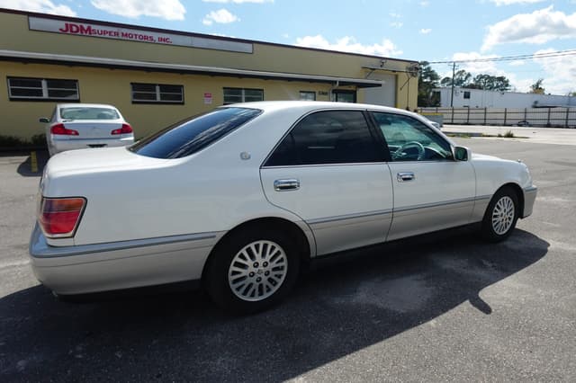 1999 Toyota Crown JDM car for sale — photo 15 of 20