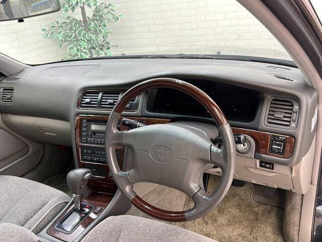 1999 Toyota Mark II JDM car for sale — photo 3 of 18
