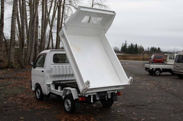 1999 Daihatsu Hijet JDM car for sale — photo 6 of 17