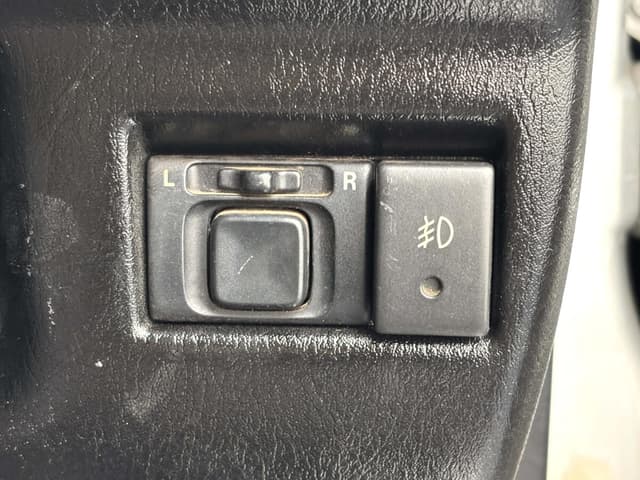 2000 Suzuki Jimny JDM car for sale — photo 19 of 25