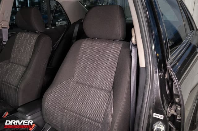 1999 Toyota Altezza JDM car for sale — photo 16 of 25