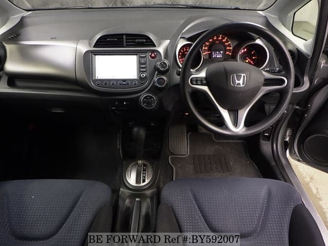 2010 Honda Fit JDM car for sale — photo 3 of 7