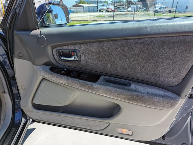 1997 Toyota Cresta JDM car for sale — photo 16 of 22