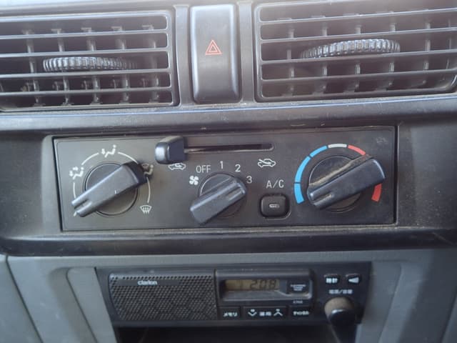 2005 Nissan JDM car for sale — photo 19 of 25