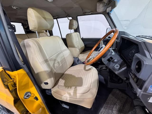 1991 Toyota Land Cruiser Prado JDM car for sale — photo 10 of 25