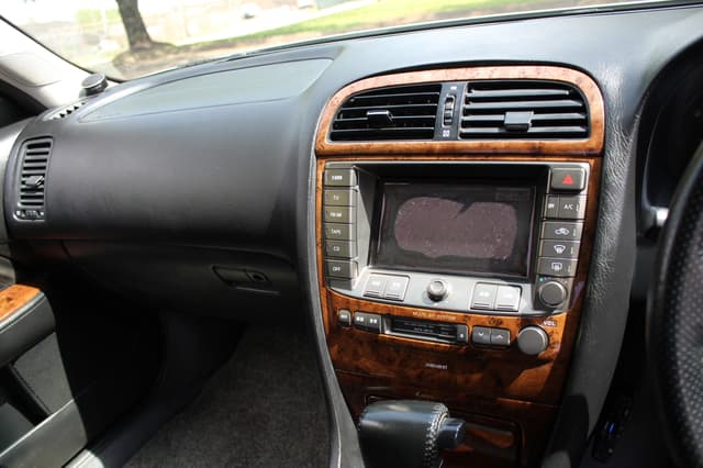 1998 Nissan Leopard JDM car for sale — photo 12 of 21