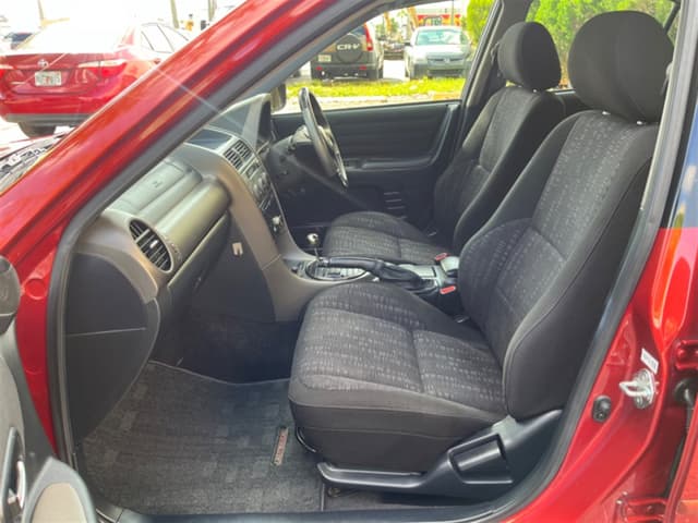 1998 Toyota Altezza JDM car for sale — photo 13 of 16