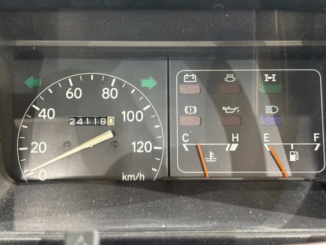 1993 Daihatsu Hijet JDM car for sale — photo 7 of 23
