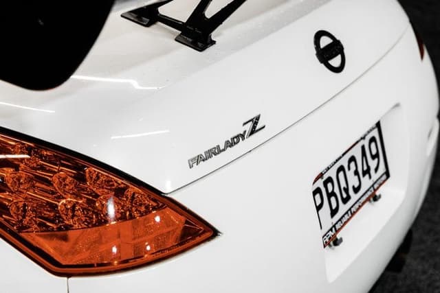 2005 Nissan Fairlady Z JDM car for sale — photo 9 of 14