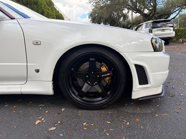 1999 Nissan Skyline JDM car for sale — photo 9 of 18