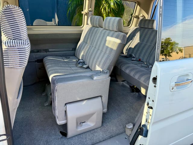 1997 Honda Stepwagon JDM car for sale — photo 15 of 22