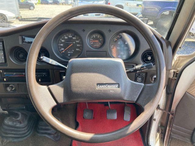 1989 Toyota Land Cruiser JDM car for sale — photo 18 of 25