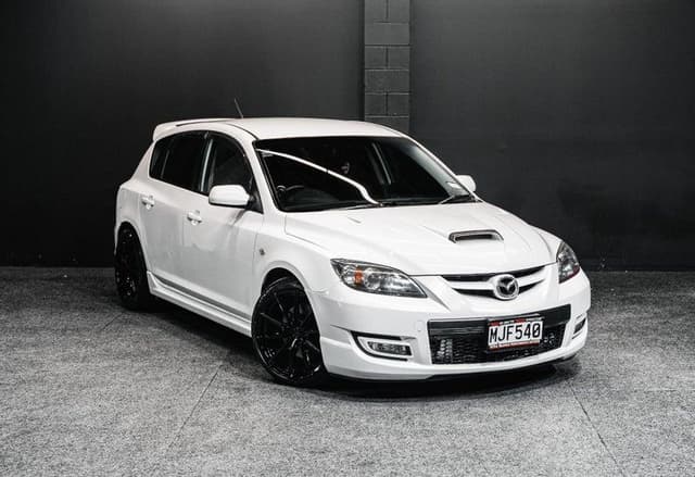 2008 Mazda Axela JDM car for sale — photo 7 of 17