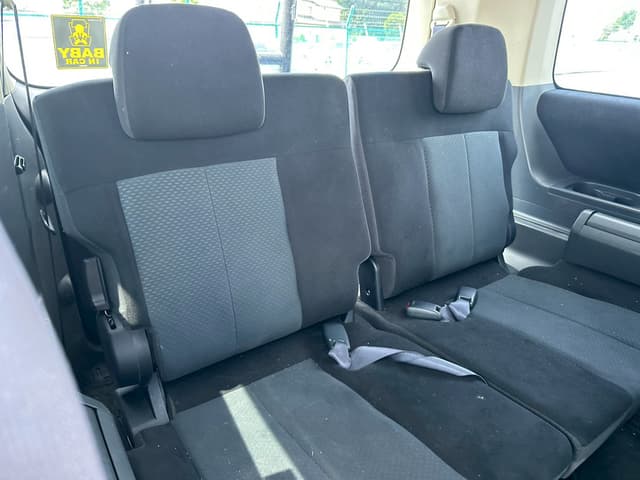 2011 Mitsubishi Delica JDM car for sale — photo 7 of 8
