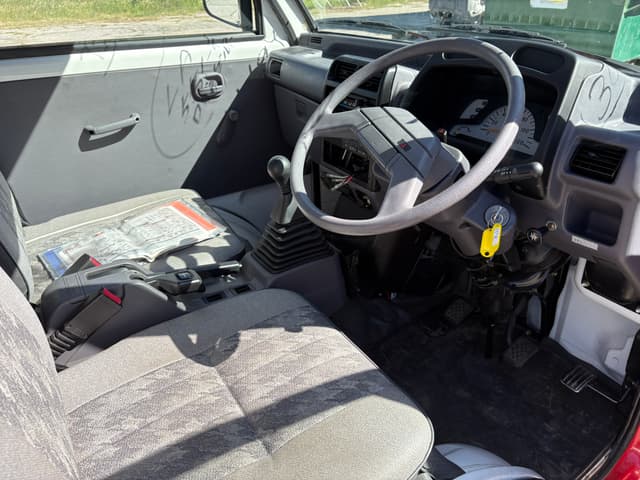 1999 Mitsubishi Minicab JDM car for sale — photo 4 of 25