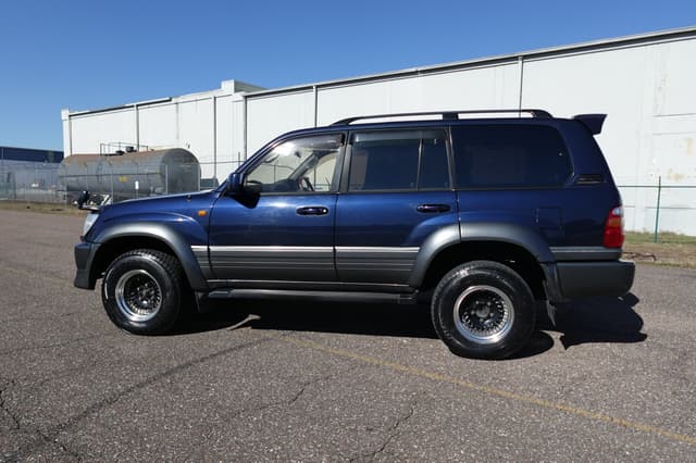 2000 Toyota Land Cruiser JDM car for sale — photo 12 of 20