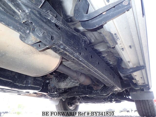 2009 Toyota Land Cruiser Prado JDM car for sale — photo 22 of 25