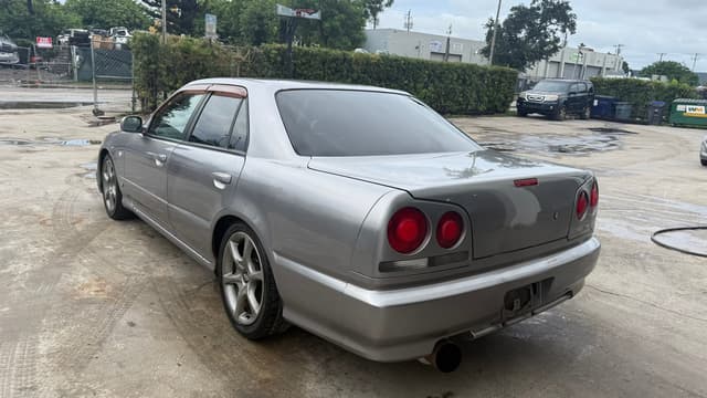 2000 Nissan Skyline JDM car for sale — photo 3 of 12