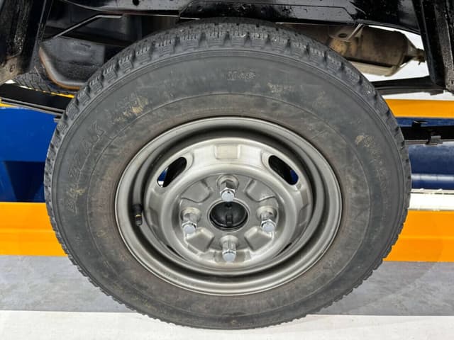 1997 Mitsubishi Minicab JDM car for sale — photo 14 of 23