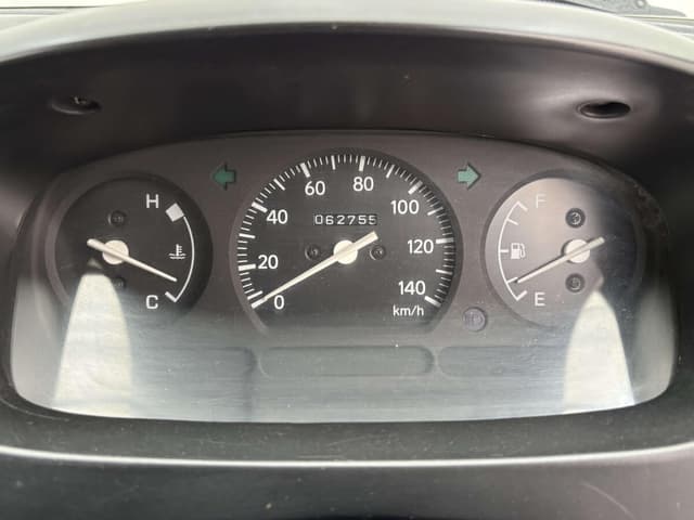 2001 Daihatsu Hijet JDM car for sale — photo 12 of 25