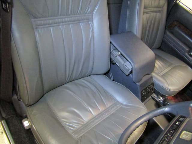 1991 Toyota Century JDM car for sale — photo 10 of 25