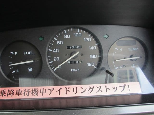 1999 Nissan Caravan JDM car for sale — photo 6 of 25