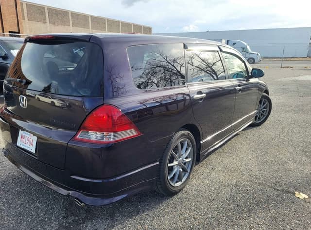 2005 Honda Odyssey JDM car for sale — photo 3 of 13