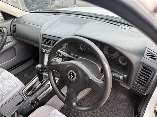 2001 Nissan Skyline JDM car for sale — photo 16 of 25