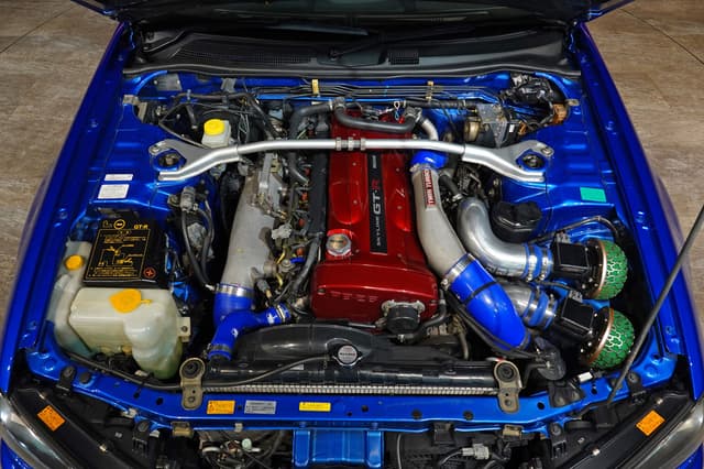 2002 Nissan Skyline JDM car for sale — photo 5 of 25